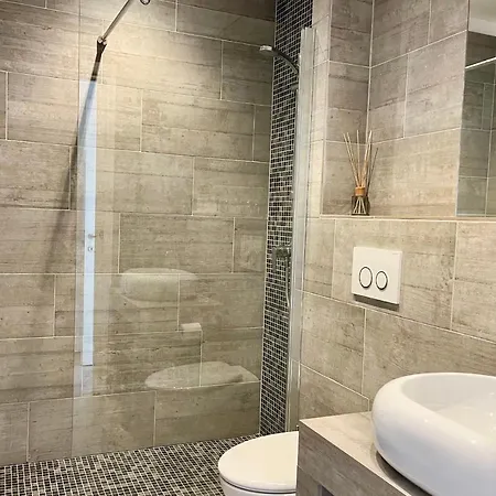 Adorable Chambre Vue Mer Et Vue Citadelle Exceptionnelle Piscine-2